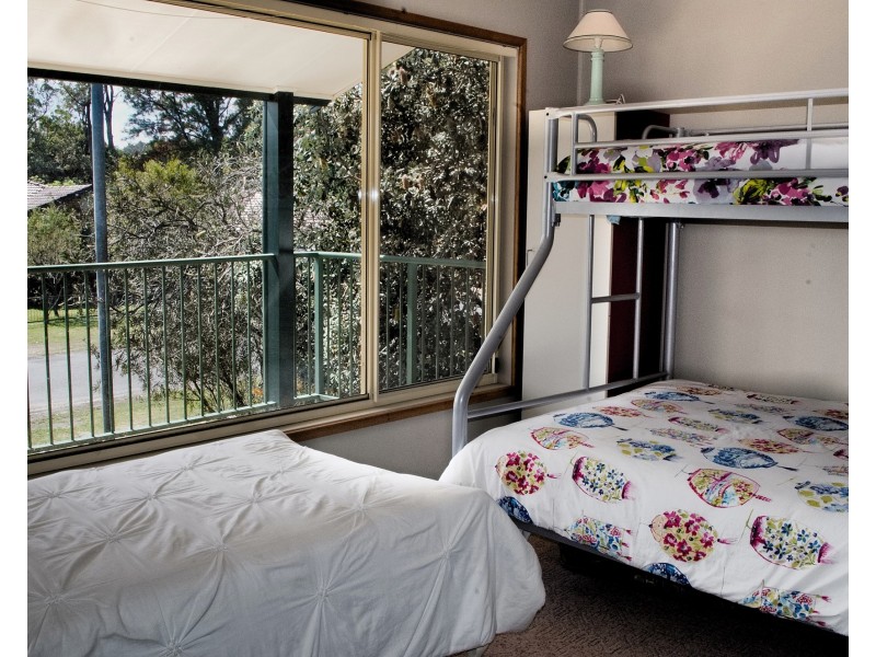 26 Mermaid Ave, Hawks Nest NSW 2324