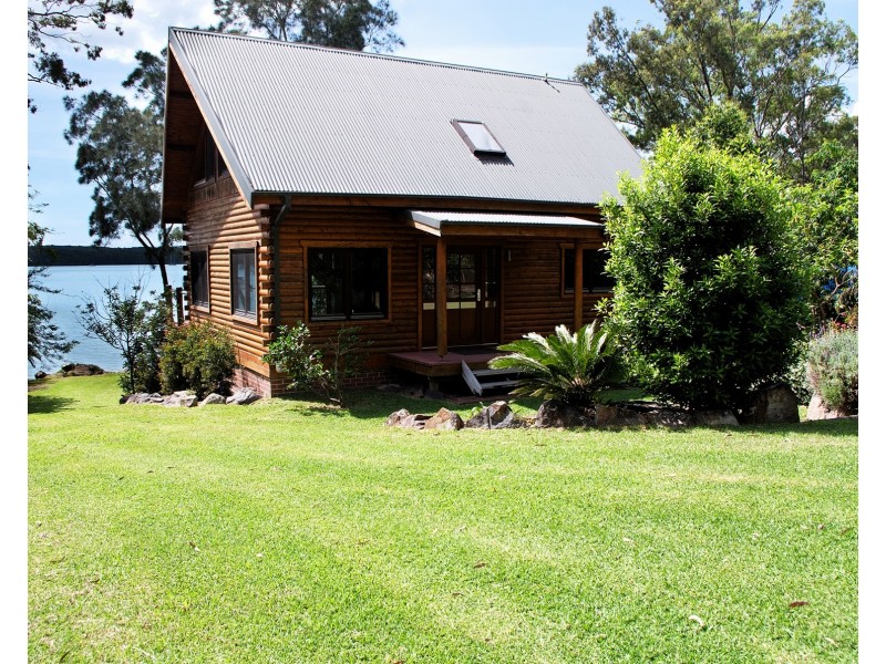 62 Eastslope Way, North Arm Cove NSW 2324