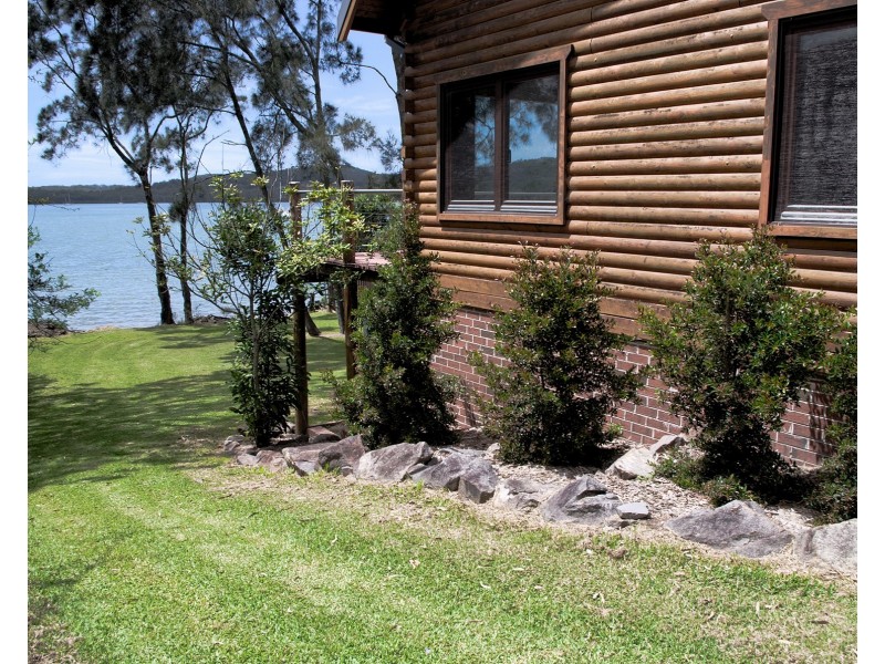 62 Eastslope Way, North Arm Cove NSW 2324