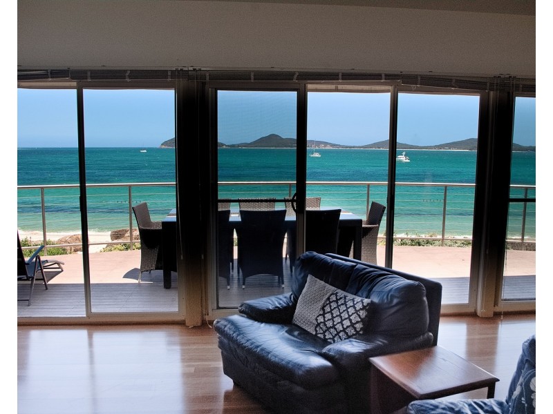 89 The Boulevarde, Hawks Nest NSW 2324