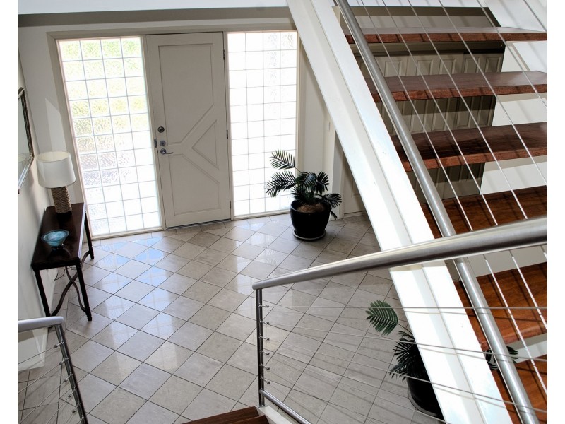 89 The Boulevarde, Hawks Nest NSW 2324