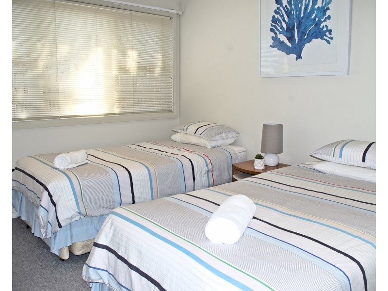 89 The Boulevarde, Hawks Nest NSW 2324