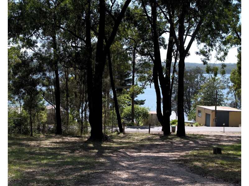 9 Cove Blvd, North Arm Cove NSW 2324