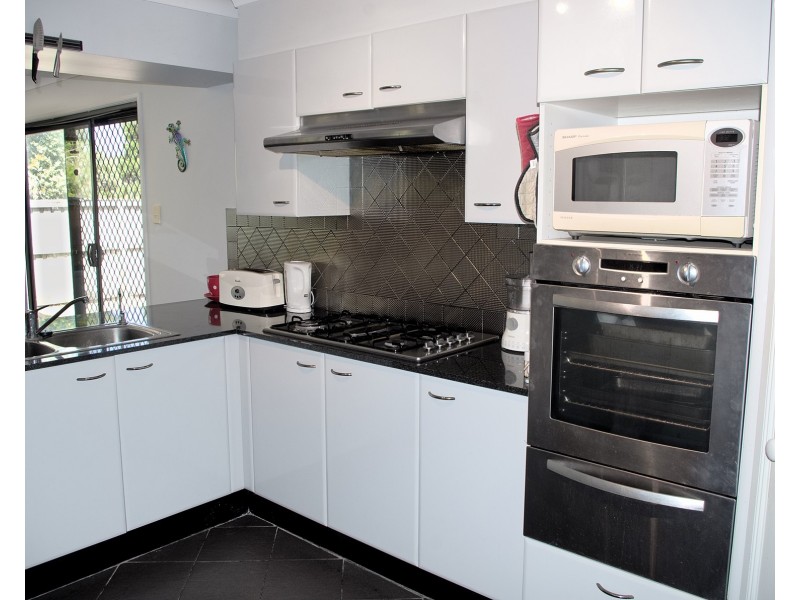 1 Admiralty Avenue, Tea Gardens NSW 2324