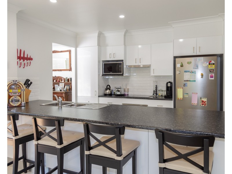 5 Genoa Grove, Tea Gardens NSW 2324