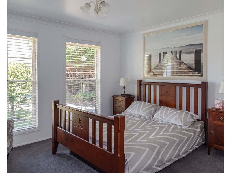 5 Genoa Grove, Tea Gardens NSW 2324