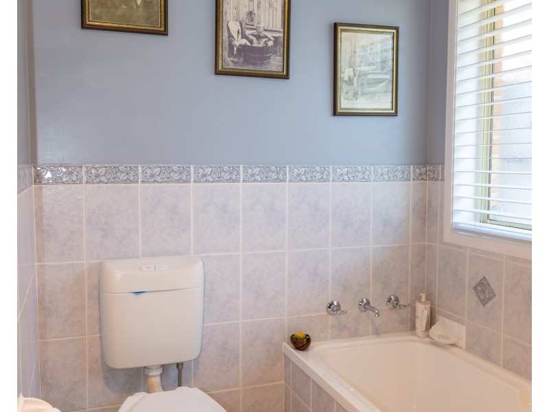 5 Genoa Grove, Tea Gardens NSW 2324