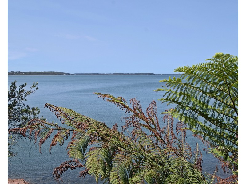 12 The Esplanade, North Arm Cove NSW 2324