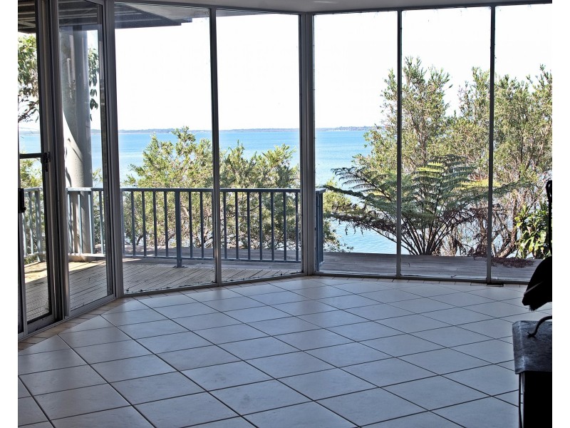 12 The Esplanade, North Arm Cove NSW 2324