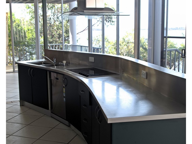 12 The Esplanade, North Arm Cove NSW 2324