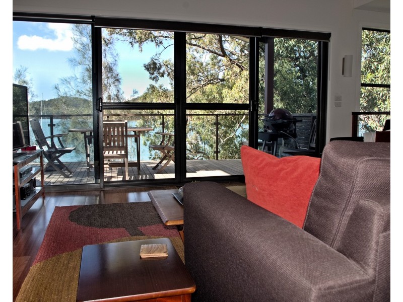 118 Cove Boulevard, North Arm Cove NSW 2324