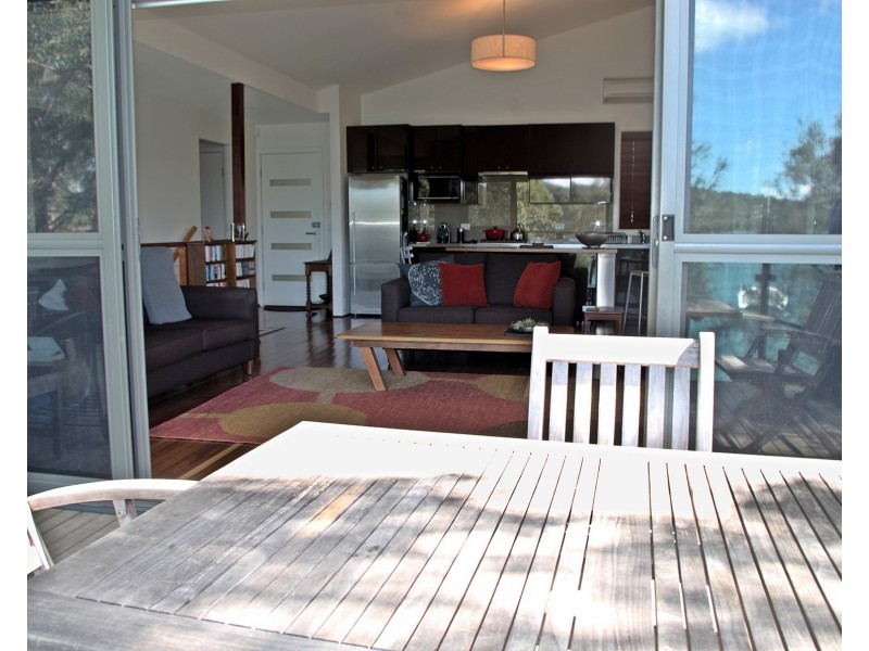 118 Cove Boulevard, North Arm Cove NSW 2324