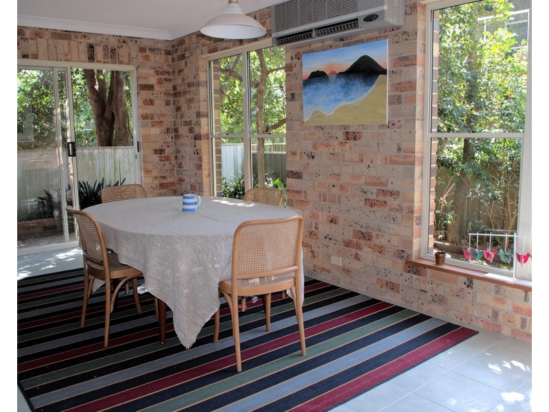 2/17 Morang St, Hawks Nest NSW 2324