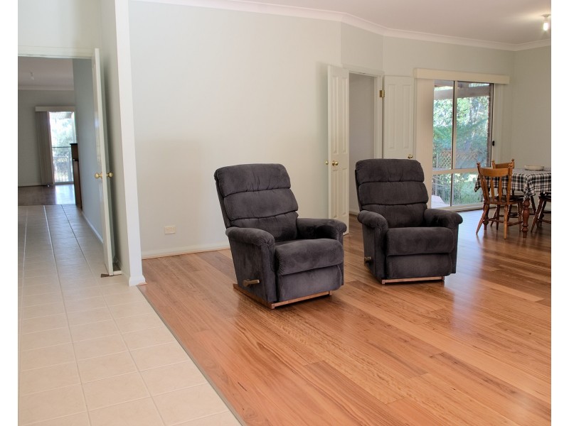 9 Albatross Ave, Hawks Nest NSW 2324