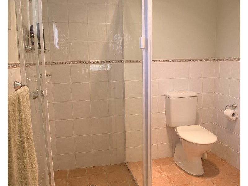 9 Albatross Ave, Hawks Nest NSW 2324