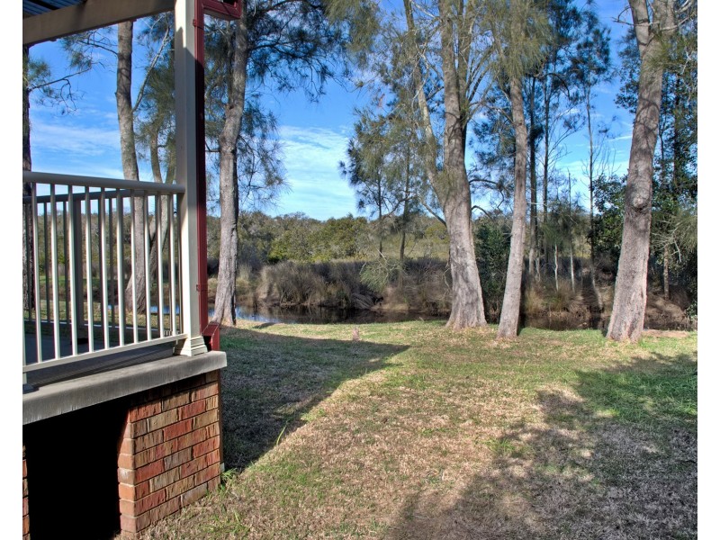 9 Albatross Ave, Hawks Nest NSW 2324