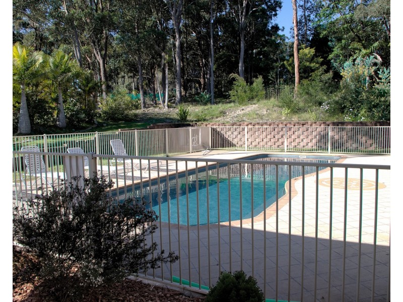 4 Boondelbah Rd, Tea Gardens NSW 2324