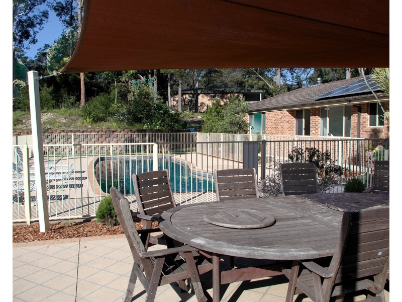 4 Boondelbah Rd, Tea Gardens NSW 2324
