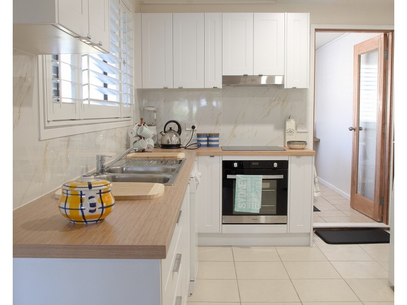 5/76 Mirreen St, Hawks Nest NSW 2324