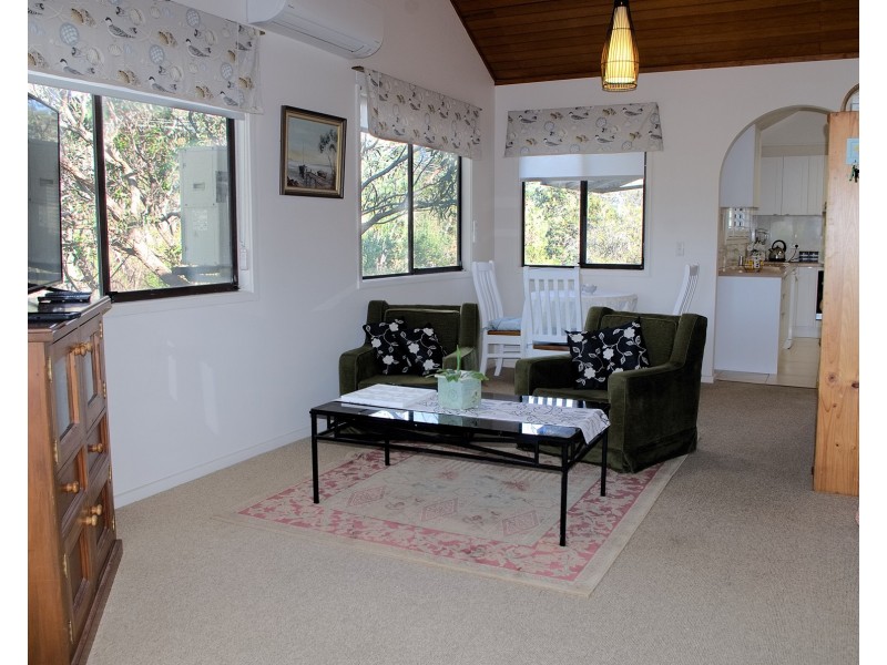 5/76 Mirreen St, Hawks Nest NSW 2324