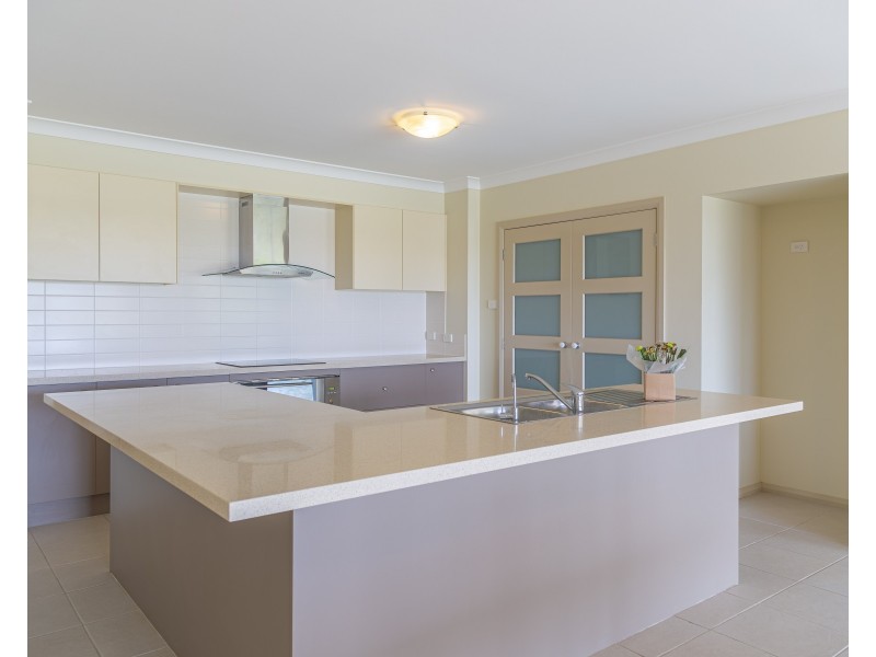 77 Admiralty Ave, Tea Gardens NSW 2324