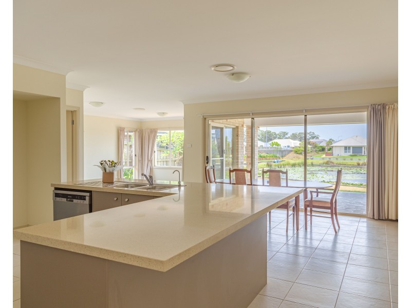 77 Admiralty Ave, Tea Gardens NSW 2324