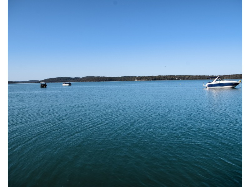 122 Cove Blvd, North Arm Cove NSW 2324