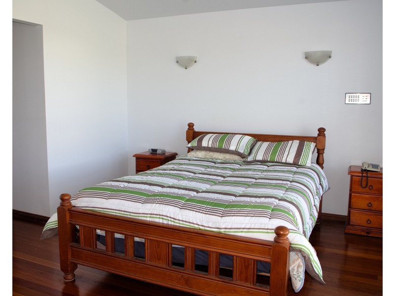 33 Martin Circuit, Tea Gardens NSW 2324