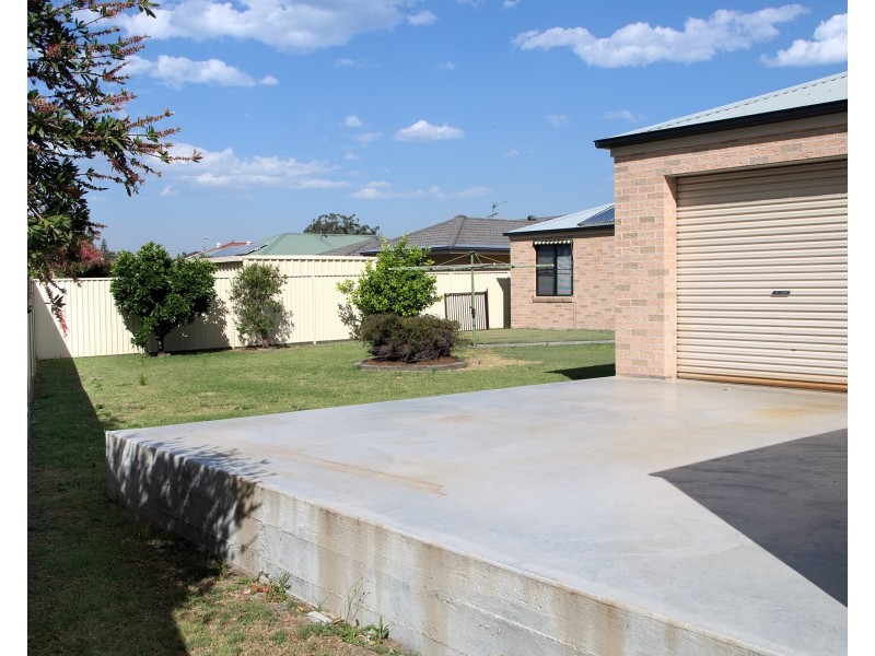 33 Martin Circuit, Tea Gardens NSW 2324