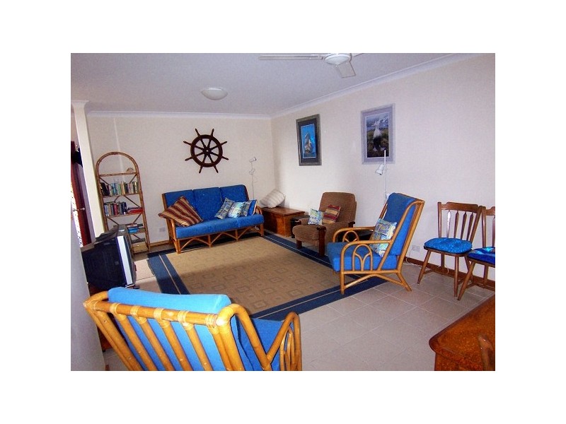3 / 7 Elouera Close, Hawks Nest NSW 2324