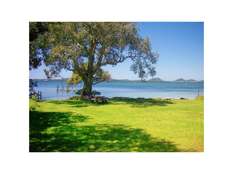 60-62 Koree St, Pindimar NSW 2324