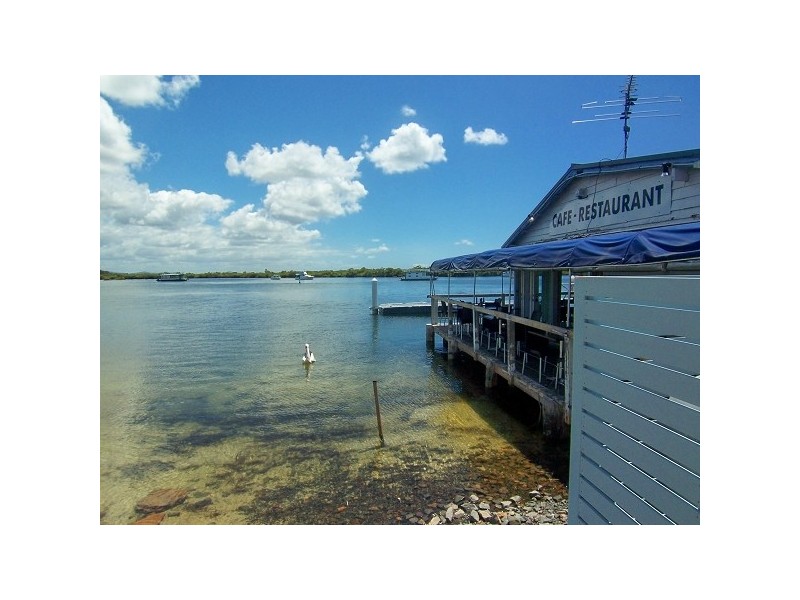 110 Marine Dr, Tea Gardens NSW 2324