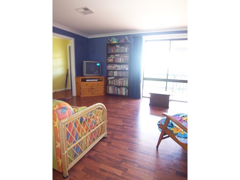 6 Myall Street, Tea Gardens NSW 2324