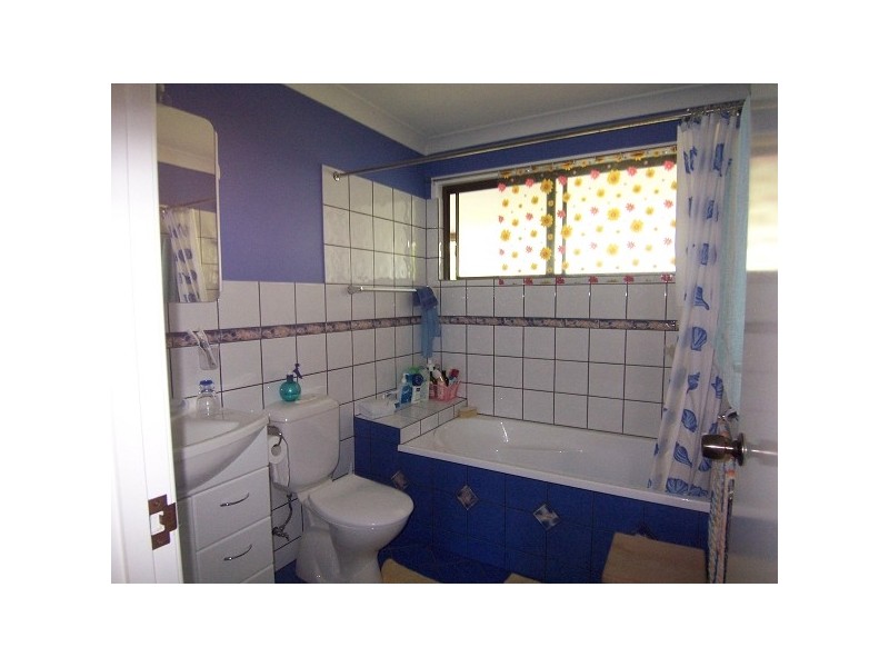 6 Myall Street, Tea Gardens NSW 2324