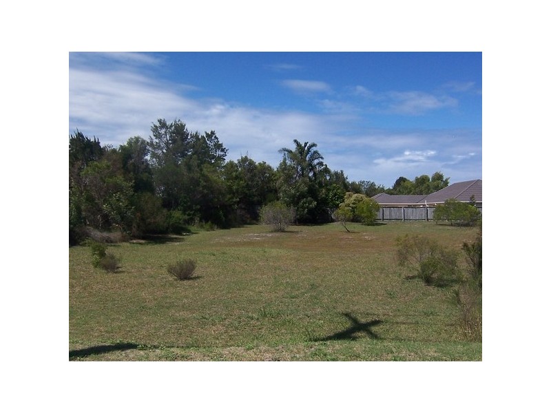 2a Myall St, Tea Gardens NSW 2324