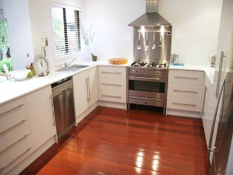 35 Albatross Ave, Hawks Nest NSW 2324