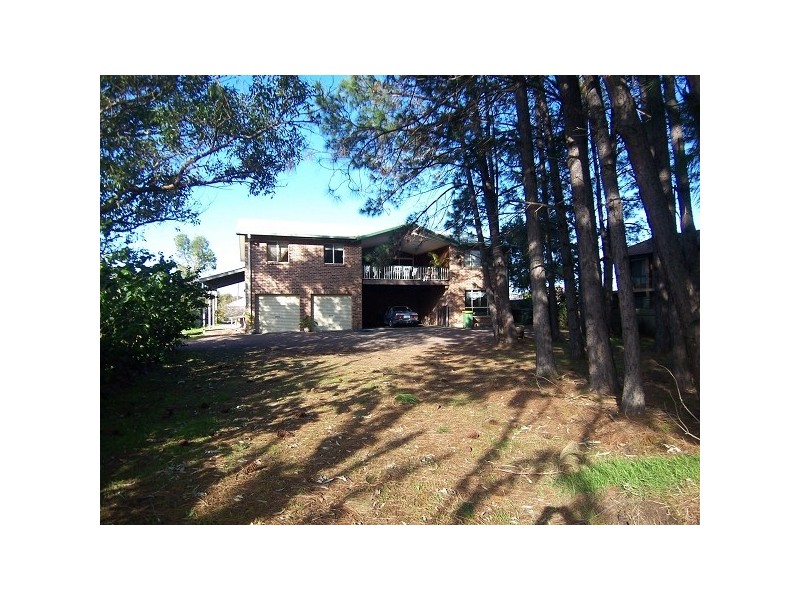 70 Coupland Ave, Tea Gardens NSW 2324