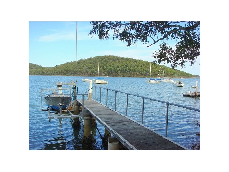 120 Cove Boulevard, North Arm Cove NSW 2324