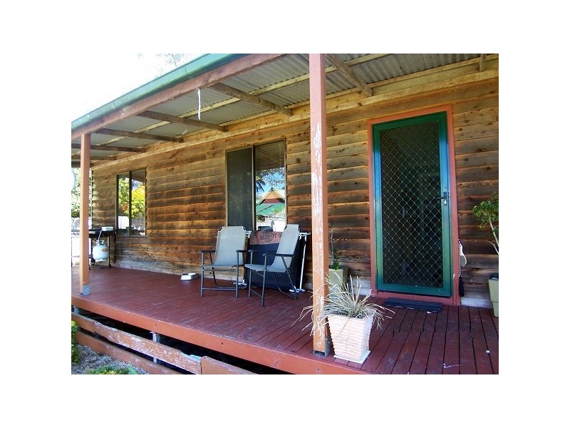 5a Jacob St, Tea Gardens NSW 2324