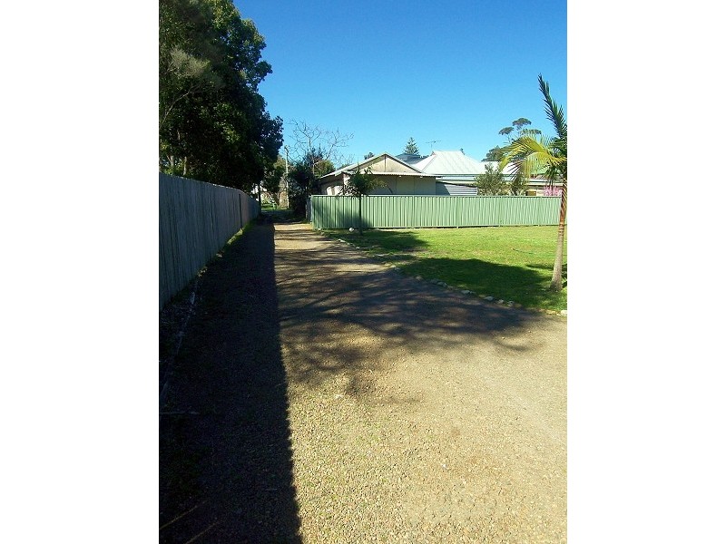 5a Jacob St, Tea Gardens NSW 2324