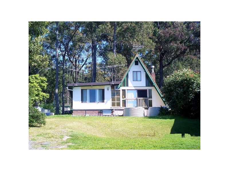 62 Cove Boulevarde, North Arm Cove NSW 2324