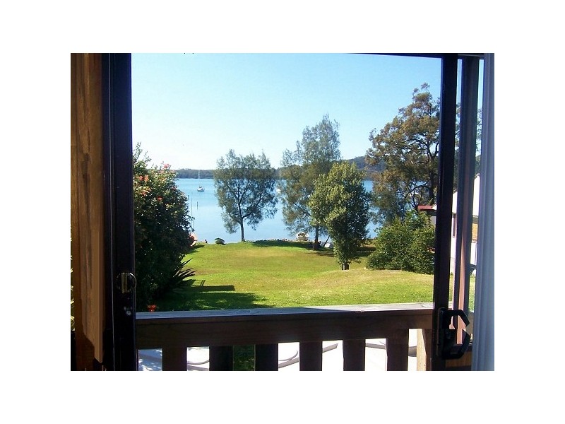 62 Cove Boulevarde, North Arm Cove NSW 2324