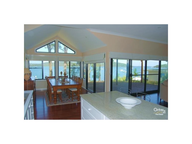 4 Merriwa St, North Arm Cove NSW 2324