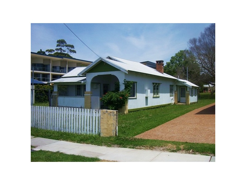 19 Marine Drive, Tea Gardens NSW 2324