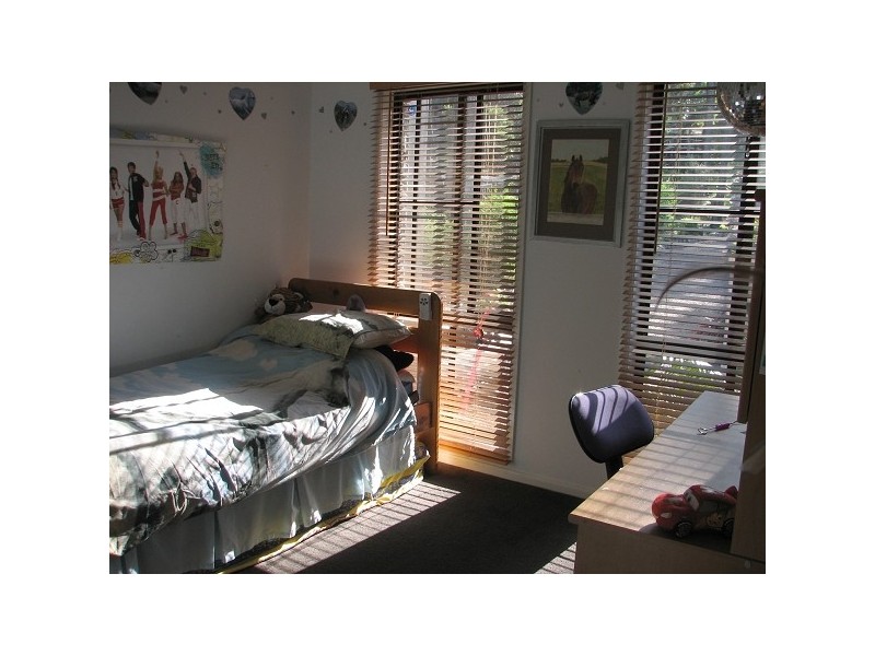 72 Cove Boulevarde, North Arm Cove NSW 2324