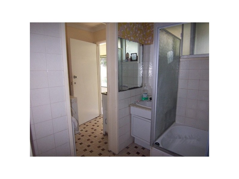 33 The Esplanade, North Arm Cove NSW 2324