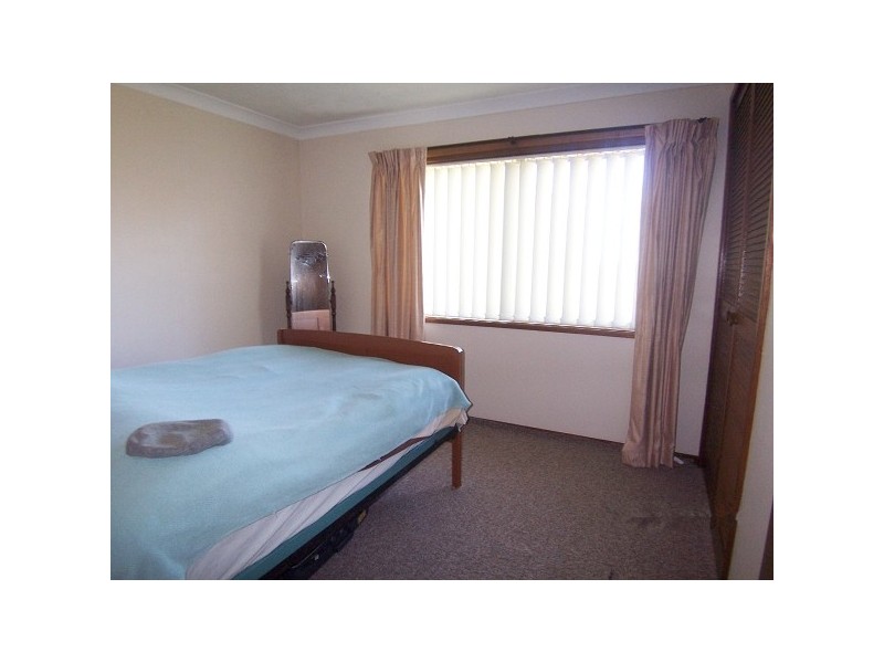 33 The Esplanade, North Arm Cove NSW 2324