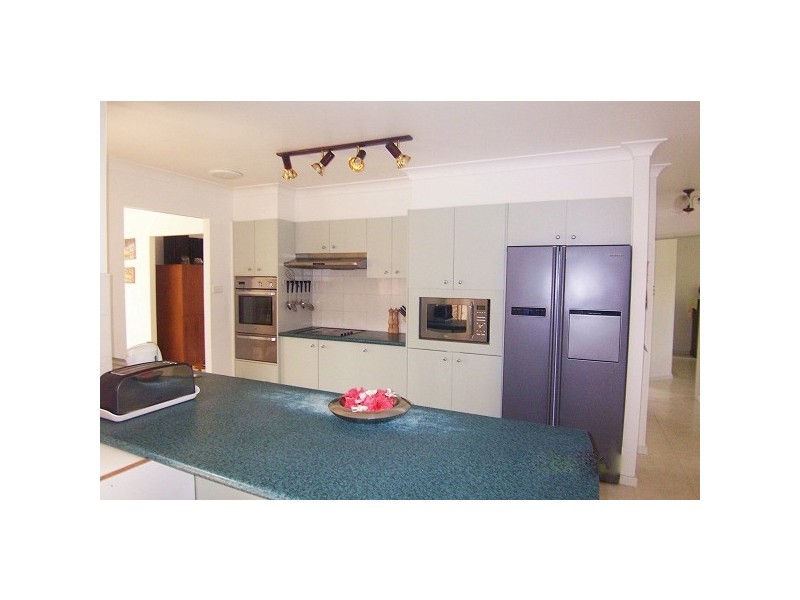 4 Boondelbah Rd, Tea Gardens NSW 2324