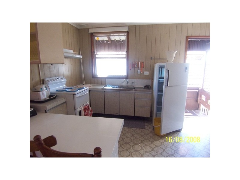 74 Myall St, Tea Gardens NSW 2324