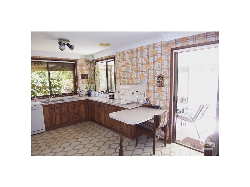 35 Mermaid Ave, Hawks Nest NSW 2324